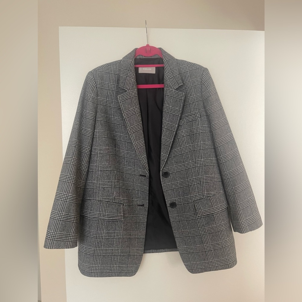 Everlane Oversized Blazer (size 6)